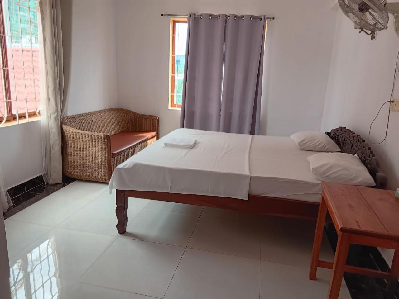 Good Morning Kampot Hotell Eksteriør bilde