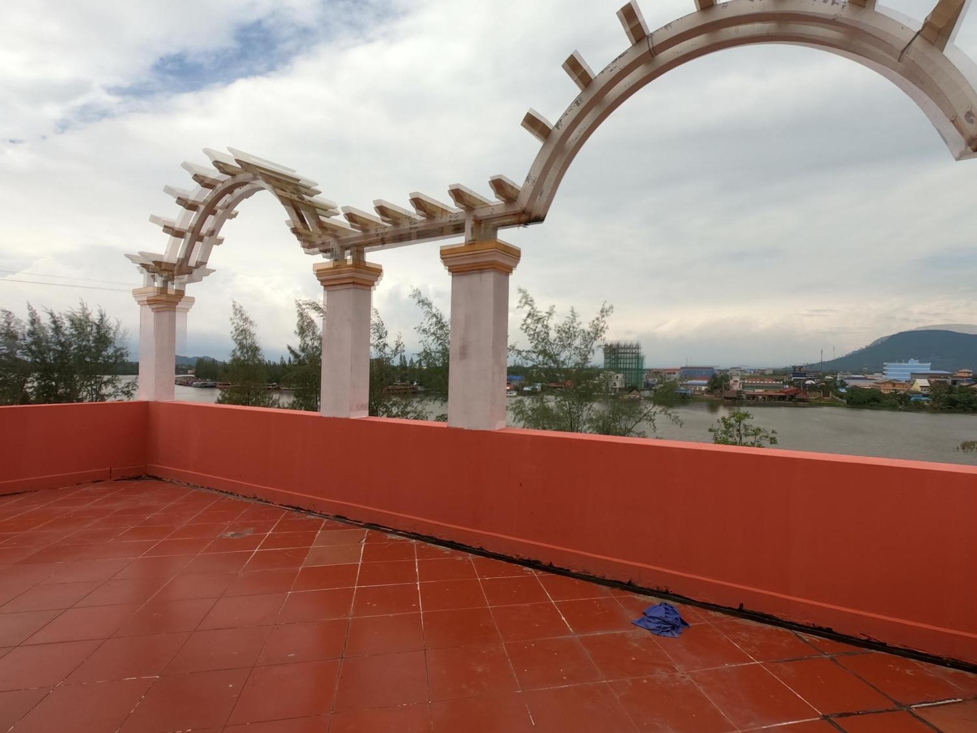Good Morning Kampot Hotell Eksteriør bilde
