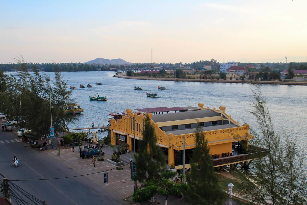 Good Morning Kampot Hotell Eksteriør bilde