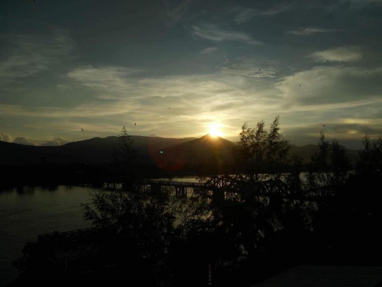 Good Morning Kampot Hotell Eksteriør bilde